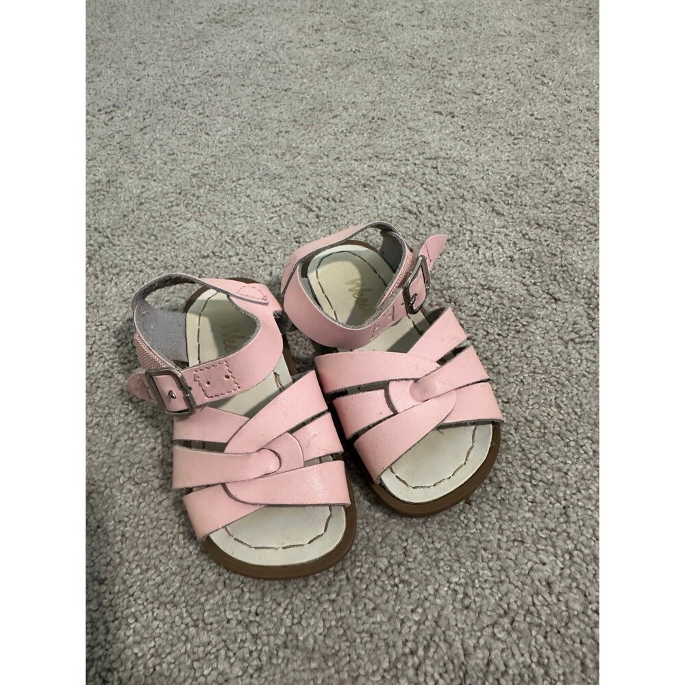 Weestep toddler baby girl light pink size 5 Velcro sandal